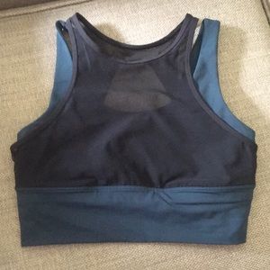 Lululemon sports bra/crop